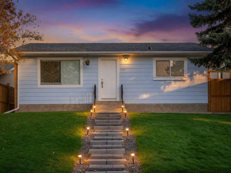 119 Maranda Close NE, Calgary, AB, T2A 3E7