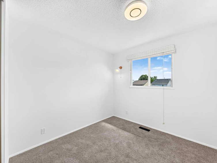 10 Erin Ridge Place SE, Calgary, AB, T2B 2W8 - 16