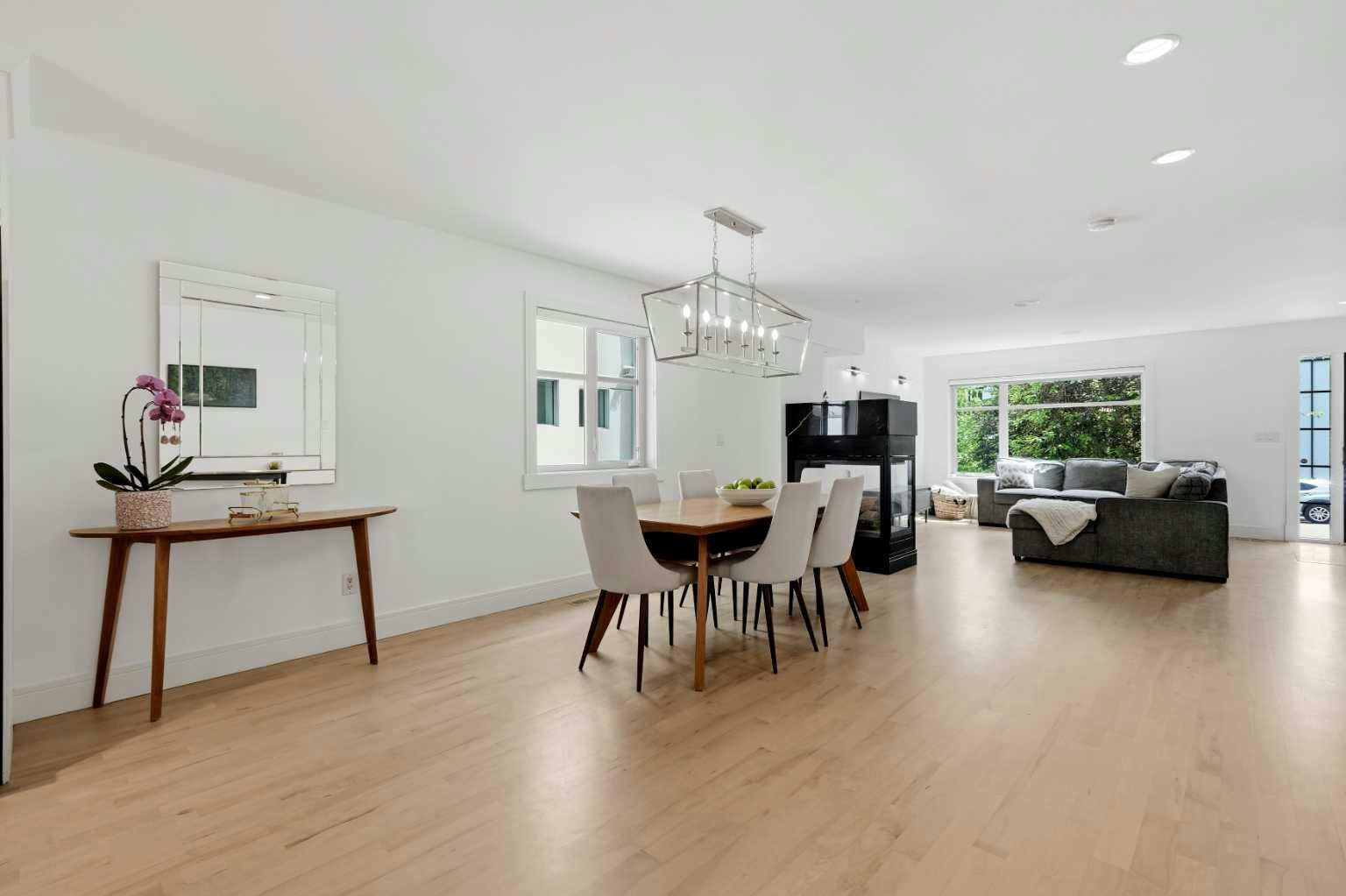 2040 31 Avenue SW, Calgary, AB, T2T 1T2