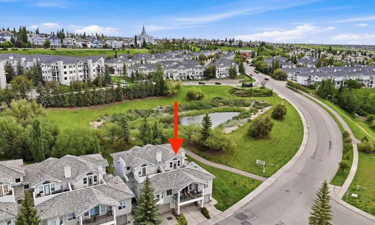 406 Rocky Vista Gardens NW