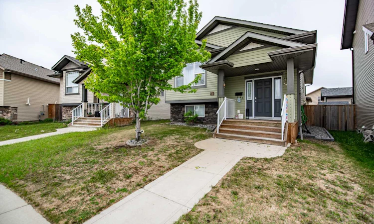 50 Trimble Close