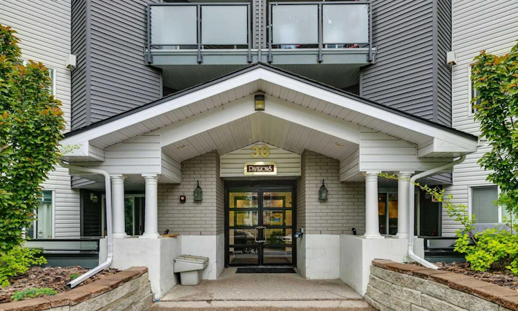412-30 Sierra Morena Mews SW