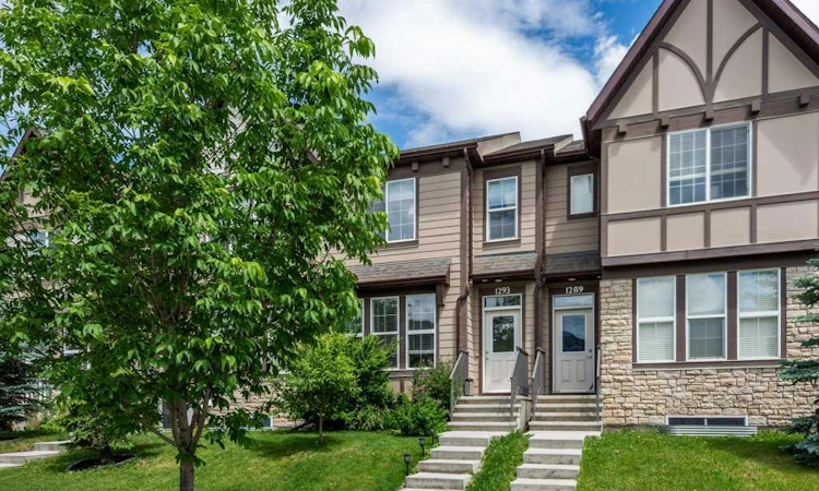1293 Legacy Circle SE