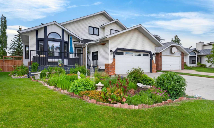 76 Edgepark Road NW