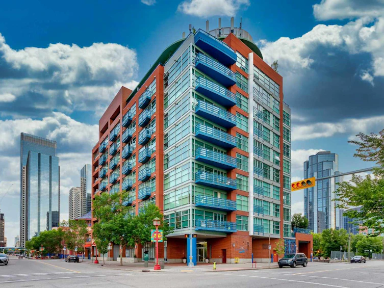 1005-205 Riverfront Avenue SW, Calgary, AB, T2P 5K4 - 2