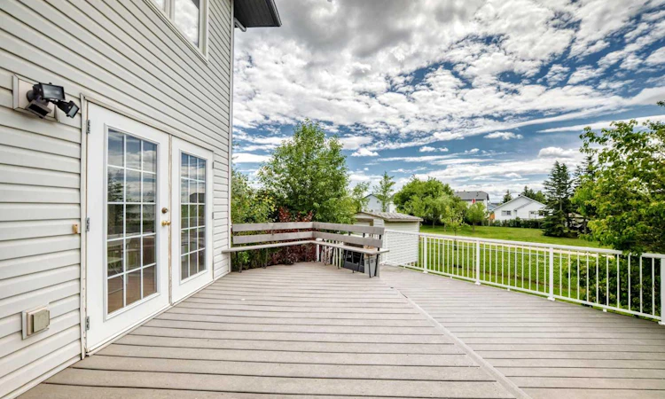 27 Covette Green NE