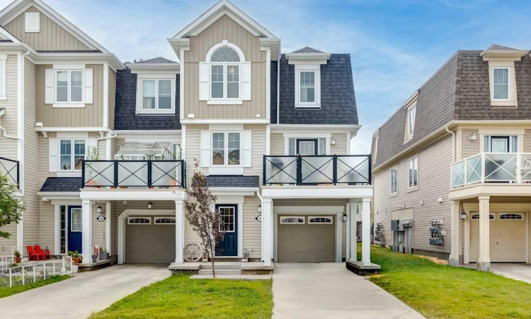 162 Windstone Mews SW