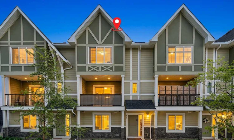 412 Nolanlake Villas NW