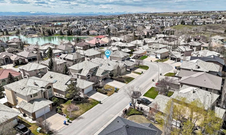35 Arbour Vista Way NW