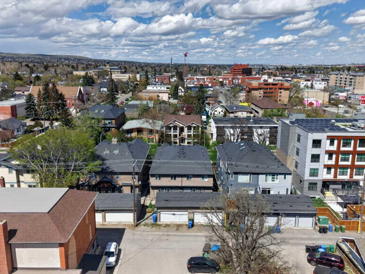 1-129 12 Avenue NW, Calgary, AB, T2M 0C4 - 47