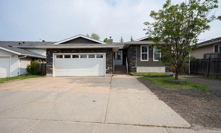 106 Cruickshank Road