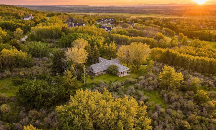 237 Escarpment Drive