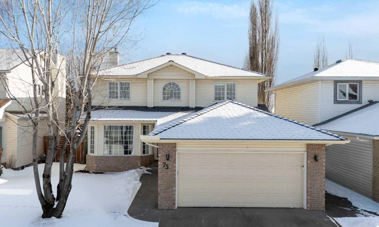 73 Riverview Close SE
