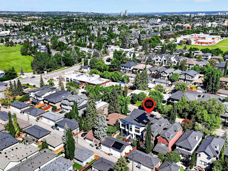 2017 42 Avenue SW, Calgary, AB, T2T 2M8 - 43