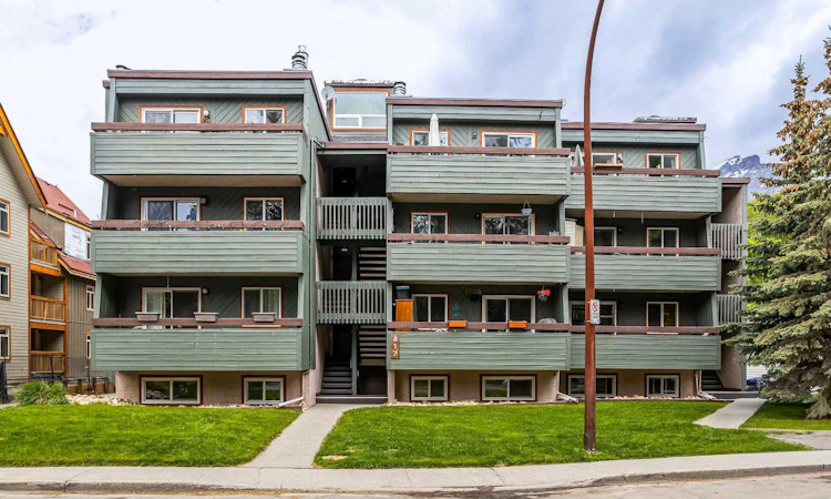 102-417 Beaver Street