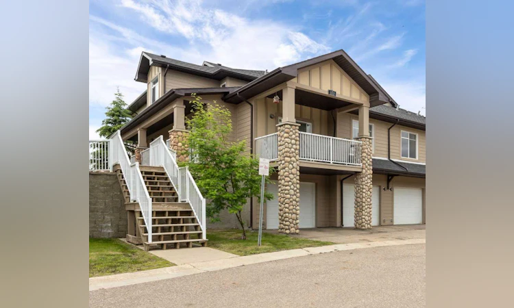 103-113 Fontaine Crescent