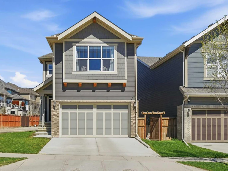 393 Masters Avenue SE, Calgary, AB, T3M 2N7