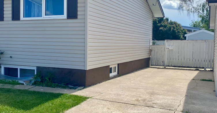 3420 Sylvan Road S, Lethbridge, AB, T1J 3J7 - 11