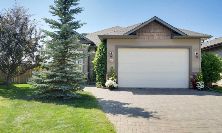 26 Jaspar Crescent