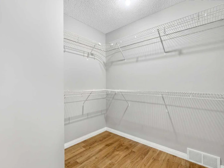 105-5105 Valleyview Park SE, Calgary, AB, T2B 3R6 - 20