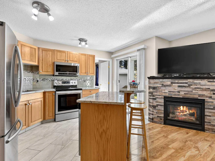 105-5105 Valleyview Park SE, Calgary, AB, T2B 3R6 - 9
