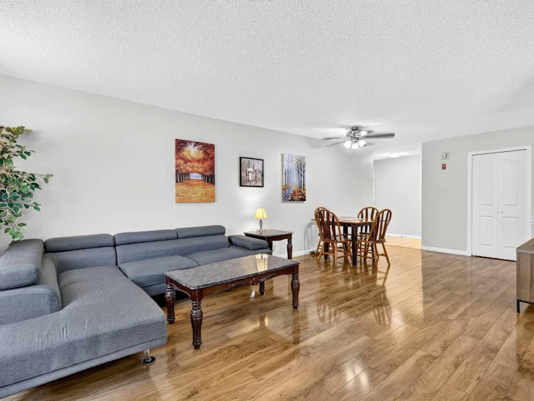 105-5105 Valleyview Park SE, Calgary, AB, T2B 3R6 - 6