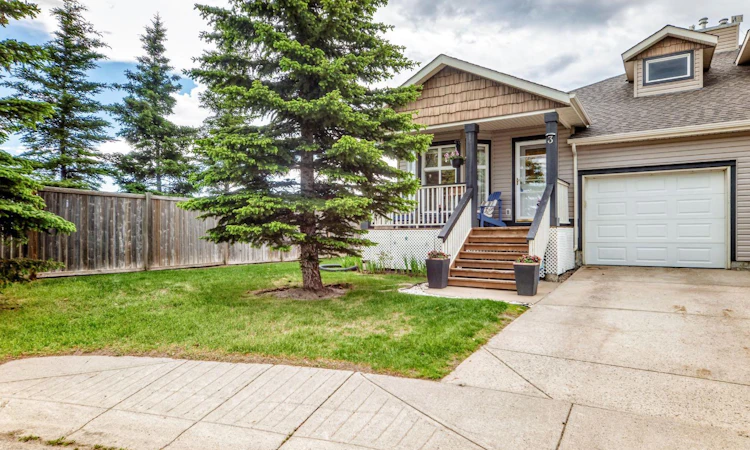 3 Van Horn Court NW