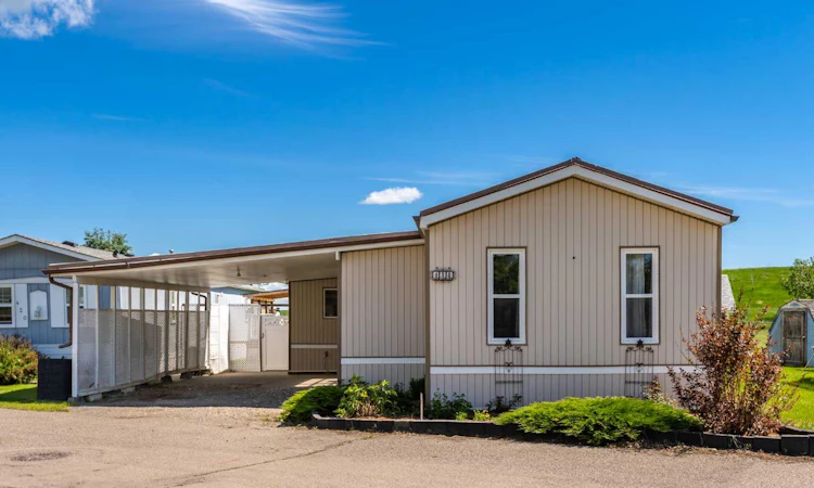 418 Homestead Trail SE
