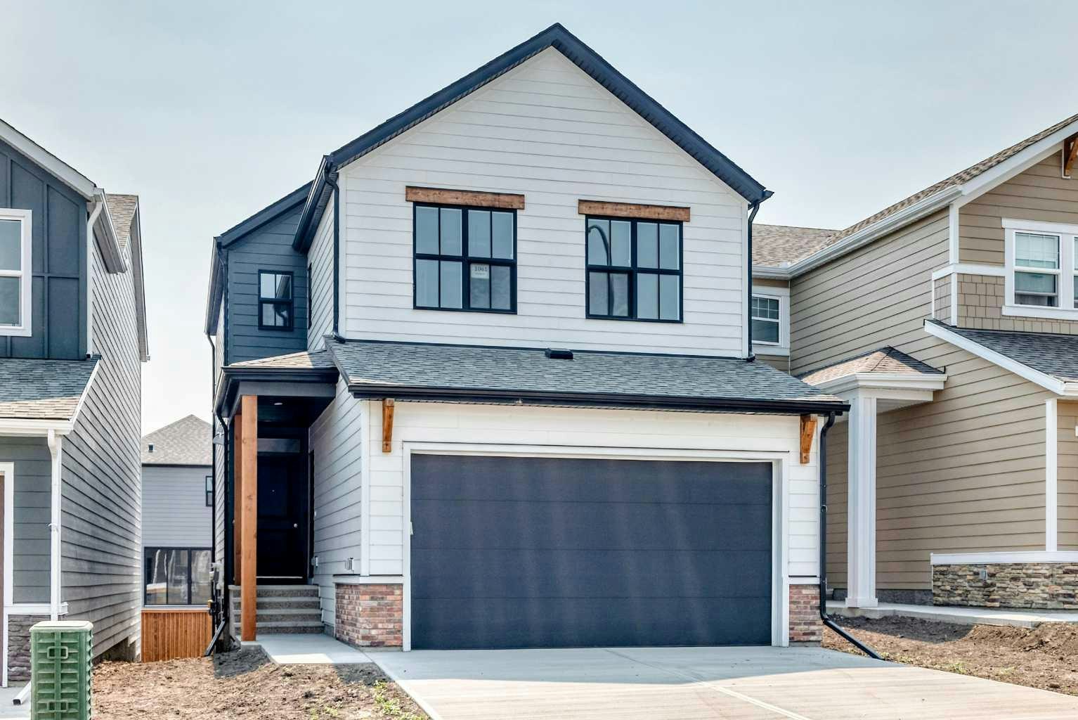 1061 Sawgrass Link NW, Airdrie, AB, T4B 5V2