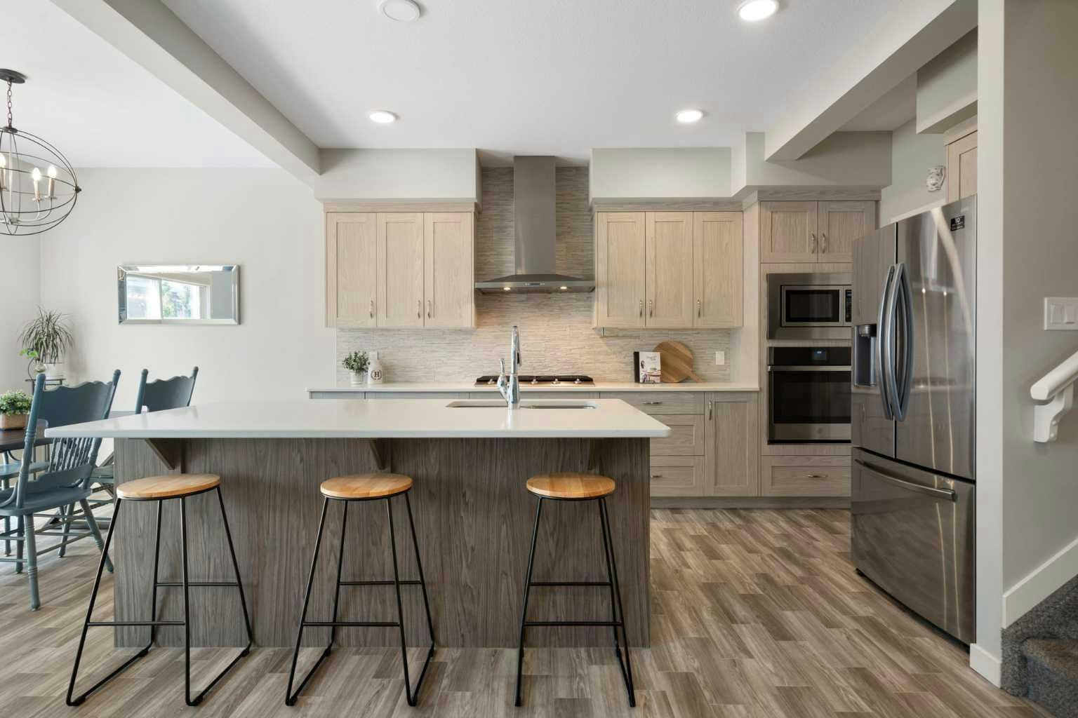 642 Kingsmere Way SE, Airdrie, AB, T4A 0X7
