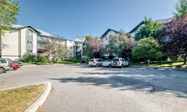 105-21 Dover Point SE