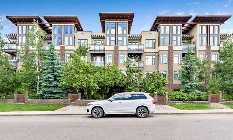 101-1720 10 Street SW