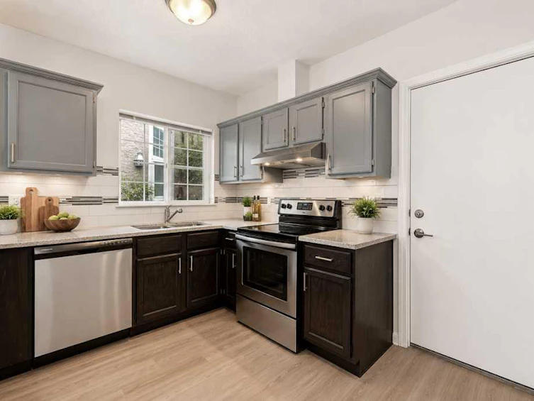 404-1997 Sirocco Drive SW, Calgary, AB, T3H 3E6 - 14