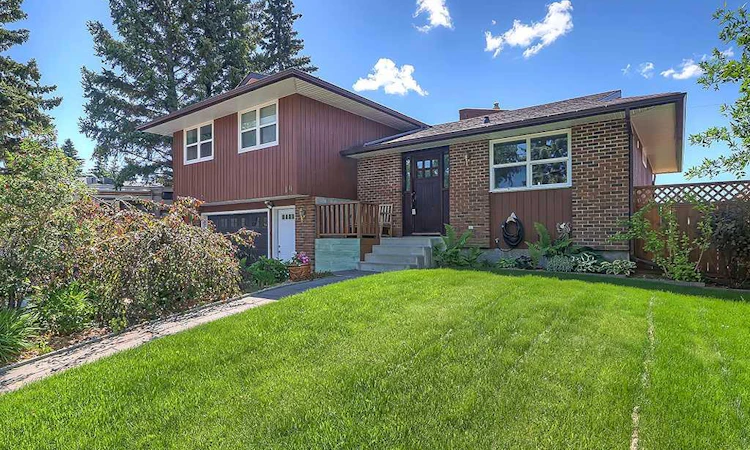 19 Tongue Road SW