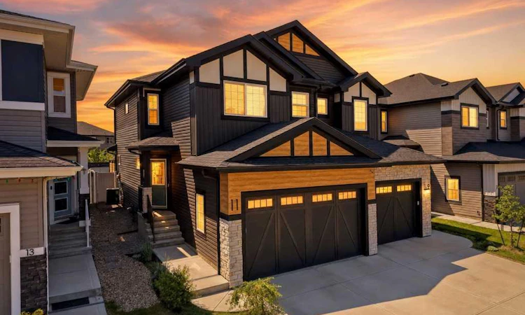 11 Linden Place