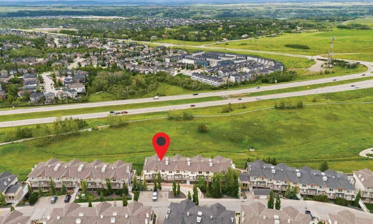 11-133 Rockyledge View NW