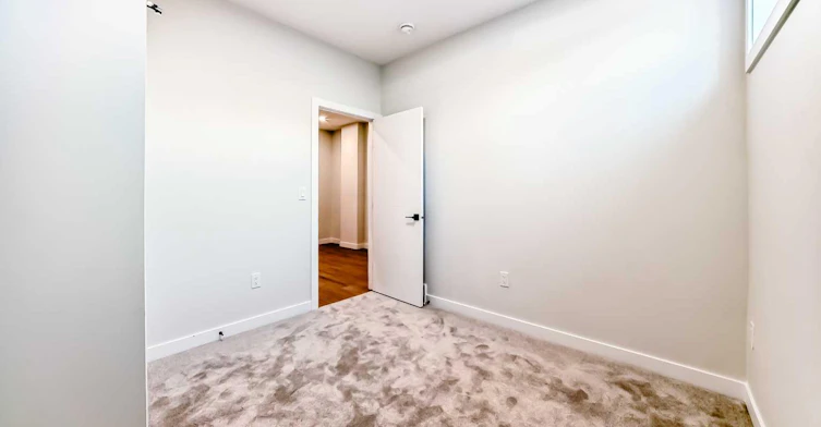 B-6305 62 Street NW, Calgary, AB, T3B 2C4 - 10
