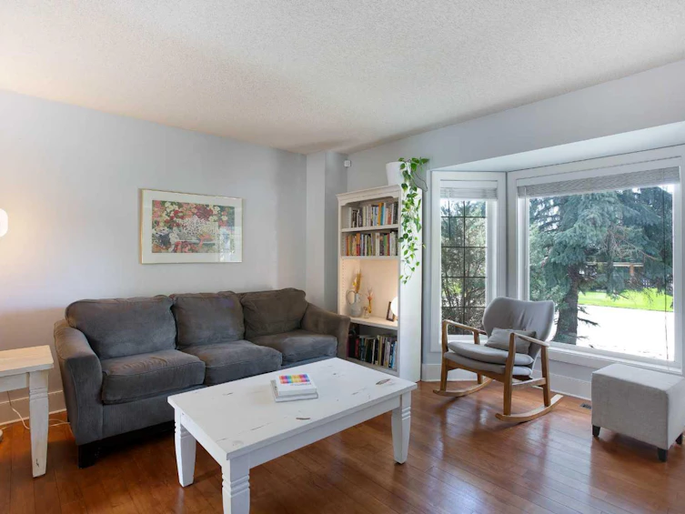 56 Deersaxon Circle SE, Calgary, AB, T2J 6R5 - 5