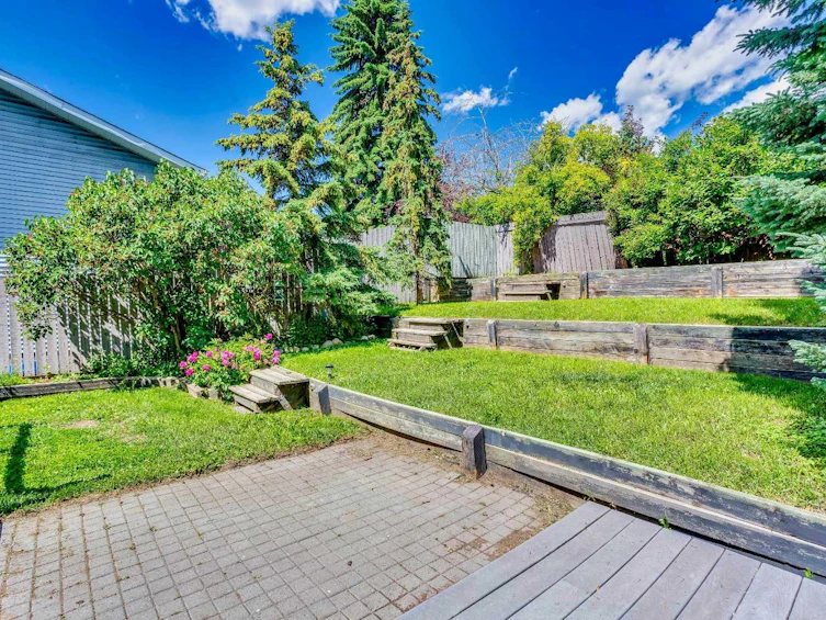 56 Deersaxon Circle SE, Calgary, AB, T2J 6R5 - 28
