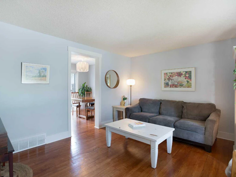 56 Deersaxon Circle SE, Calgary, AB, T2J 6R5 - 4