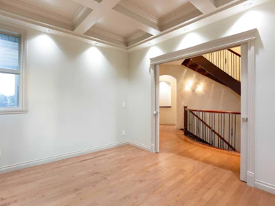 135 Coopers Hill SW - 5