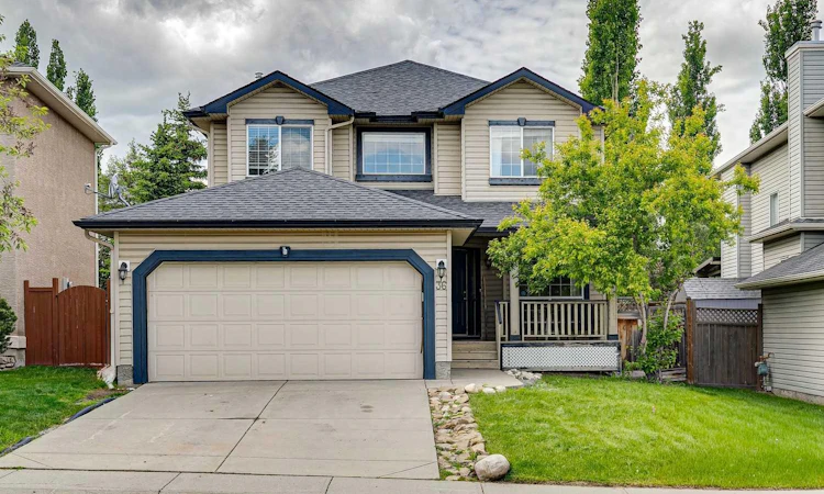 36 Valley Stream Close NW
