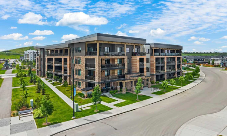 308-125 Wolf Hollow Crescent SE