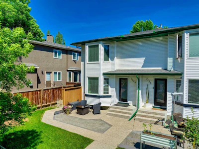 1-2128 35 Avenue SW - 4