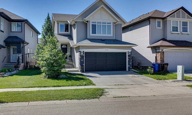 768 New Brighton Drive SE