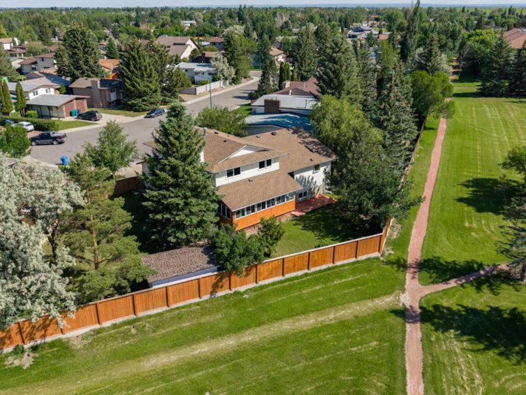 111 Temple Crescent W, Lethbridge, AB, T1K 4T3 - 34