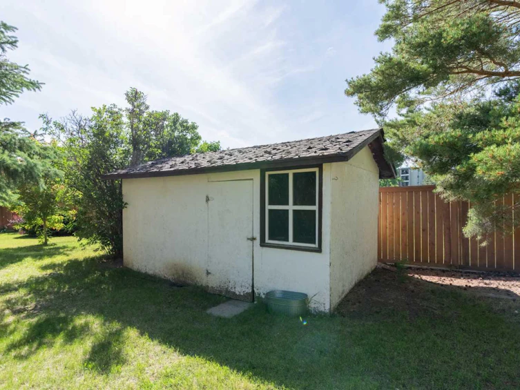 111 Temple Crescent W, Lethbridge, AB, T1K 4T3 - 29