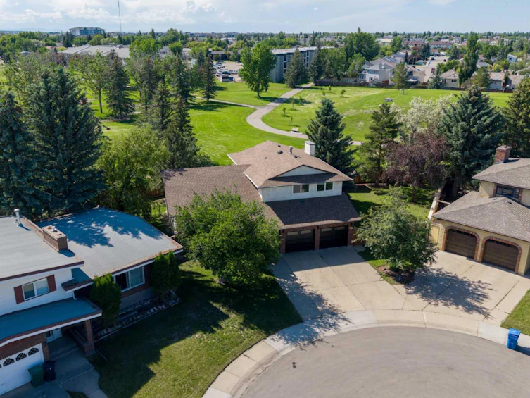 111 Temple Crescent W, Lethbridge, AB, T1K 4T3 - 30