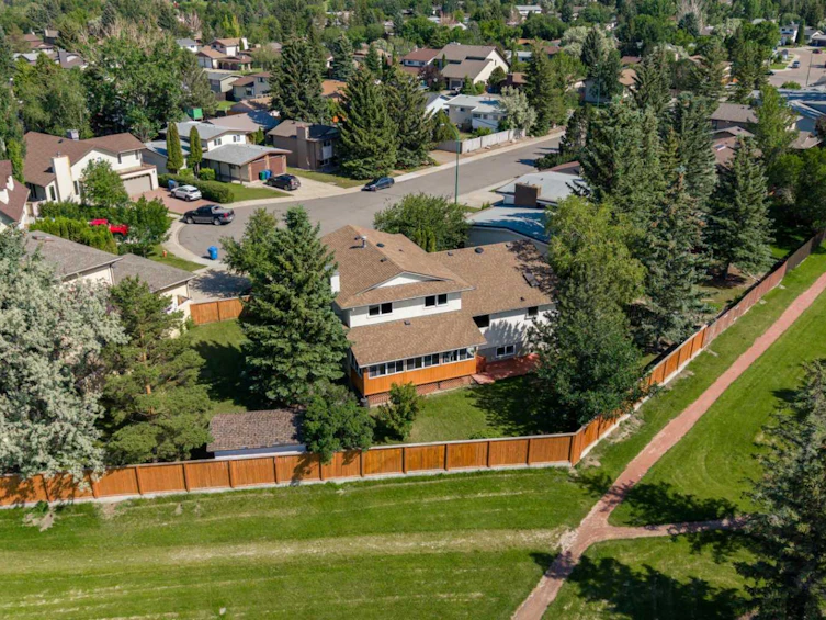111 Temple Crescent W, Lethbridge, AB, T1K 4T3 - 35