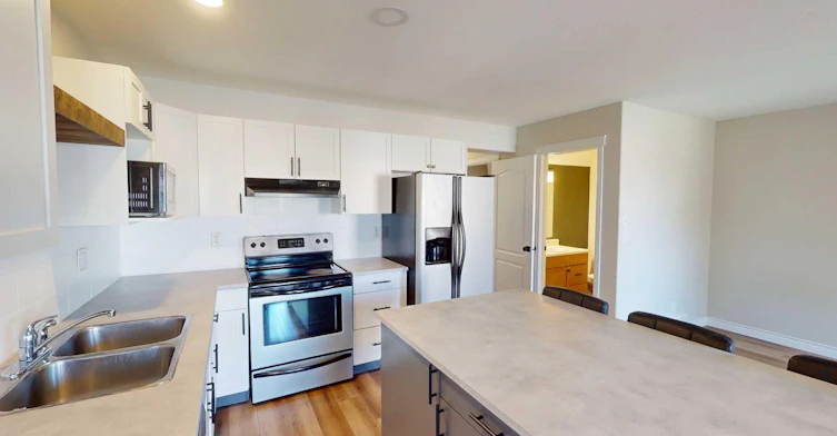 7006 113 Street, Grande Prairie, AB, T8W 0E2 - 5